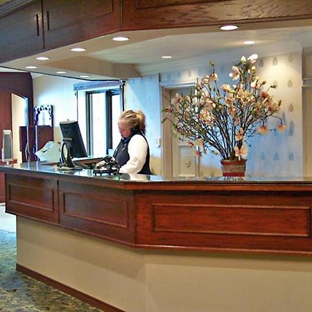 Ambassador Hotel Σάντμπερι Εξωτερικό φωτογραφία