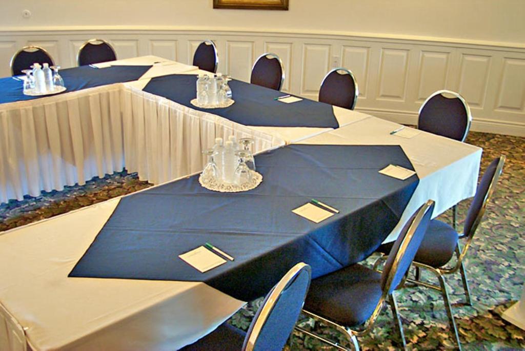 Ambassador Hotel Σάντμπερι Εξωτερικό φωτογραφία