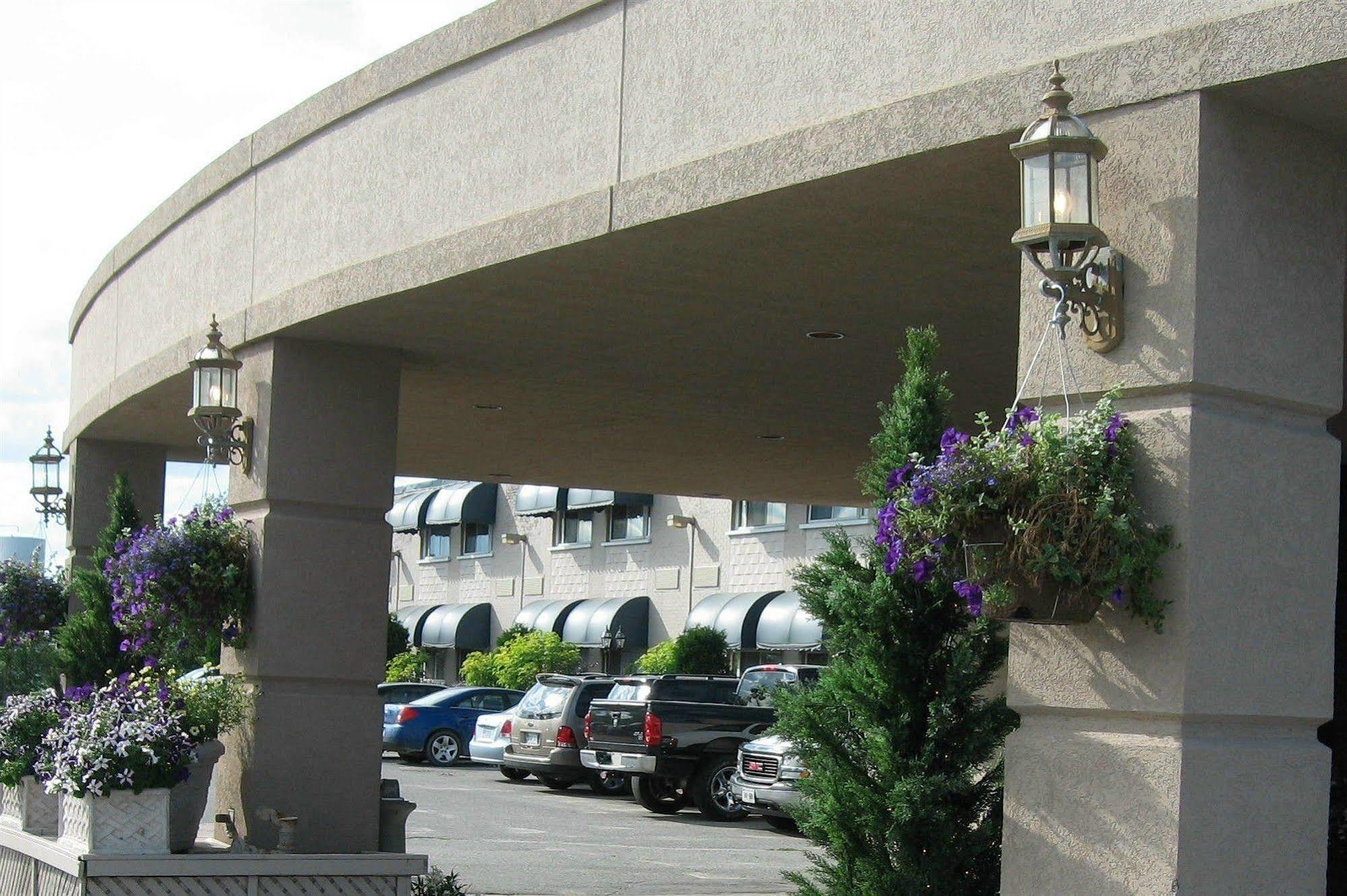Ambassador Hotel Σάντμπερι Εξωτερικό φωτογραφία