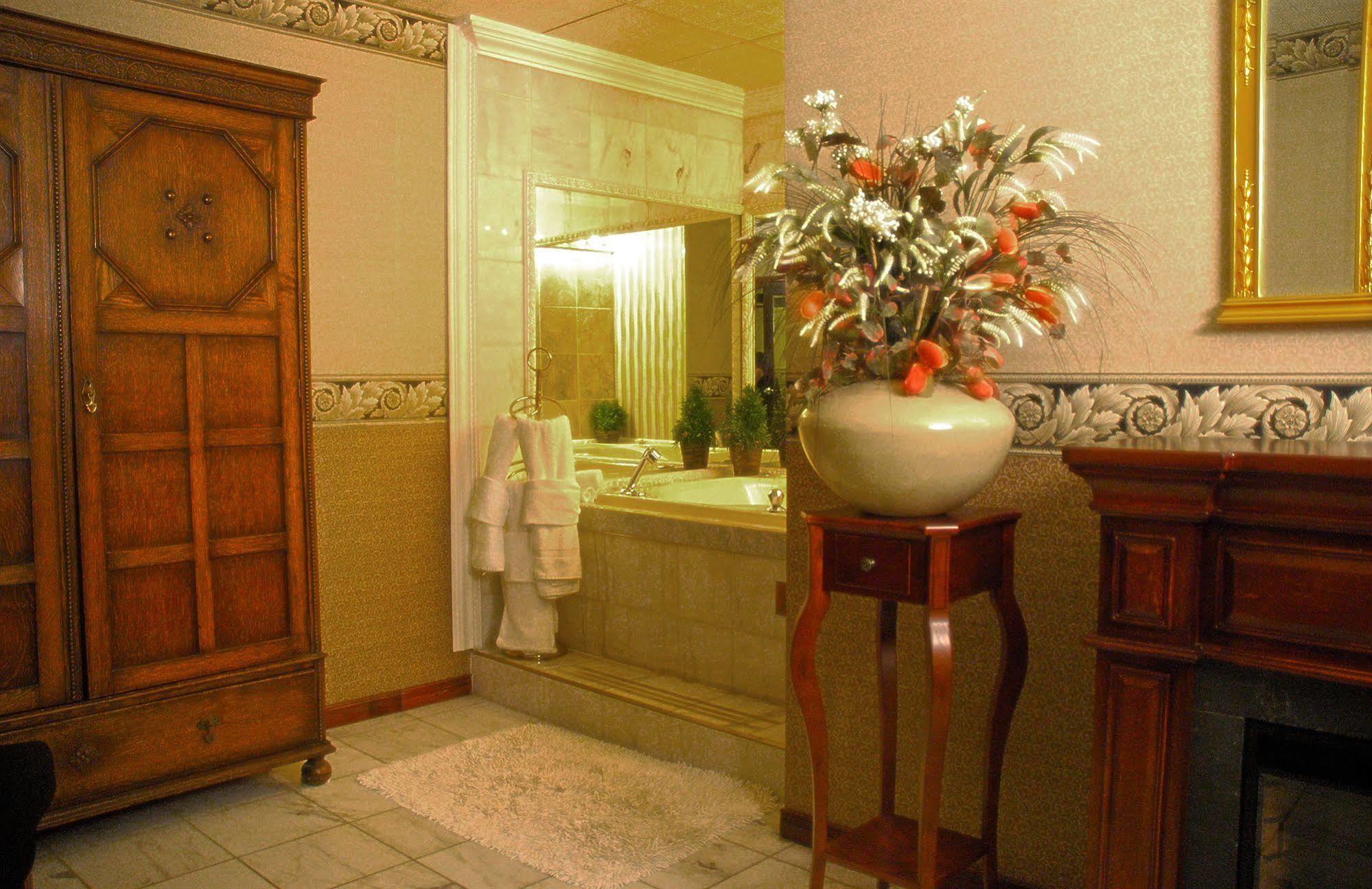 Ambassador Hotel Σάντμπερι Εξωτερικό φωτογραφία