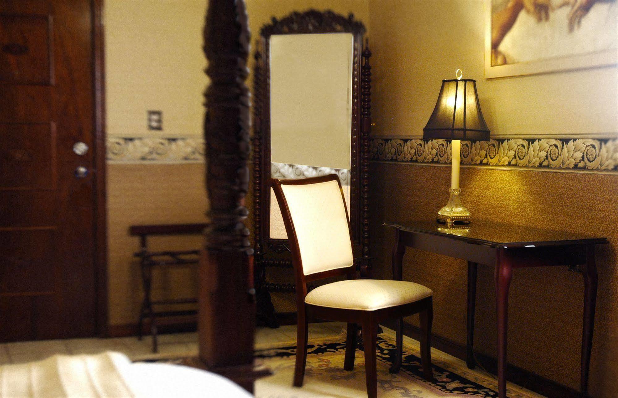 Ambassador Hotel Σάντμπερι Εξωτερικό φωτογραφία